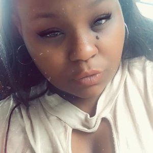 Meet your Posher, Riah